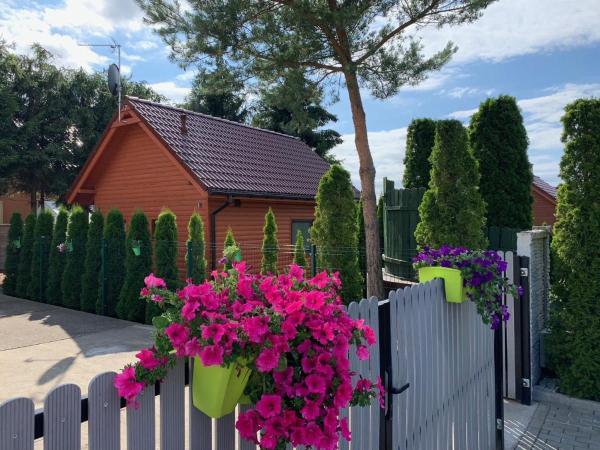 Domki Wczasowe Papaya Kołobrzeg Exterior foto